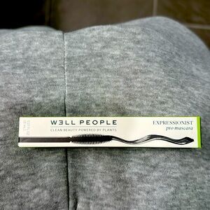 WELL PEOPLE Expressionist Pro Mascara